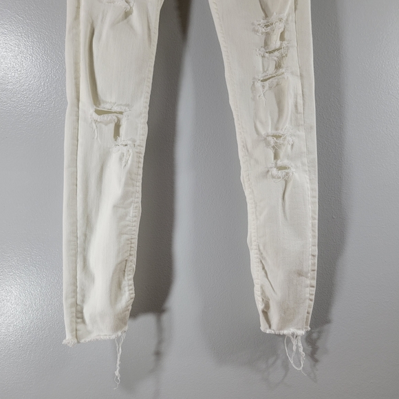 ZARA WOMAN white distressed mid rise skinny jeans casual summer essential - Picture 3 of 11